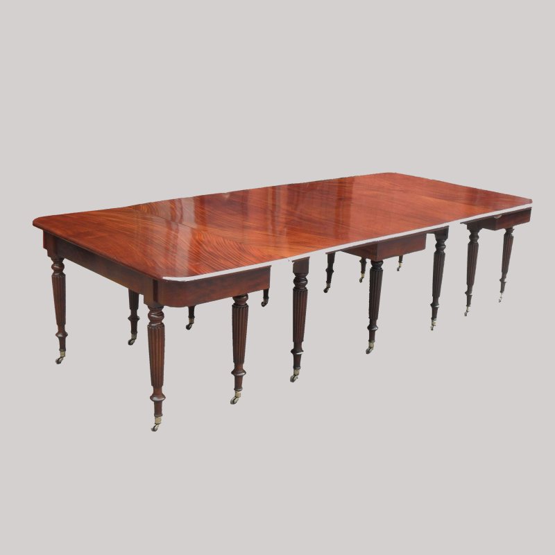 Georgian Extending Dining Table Attributed to Gillows